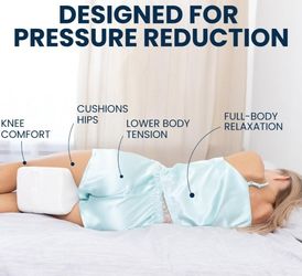 Orthopedic Knee Pillow for Side Sleepers – Memory Foam with Adjustable Strap – Sciatica, Hip & Leg Pain Relief
