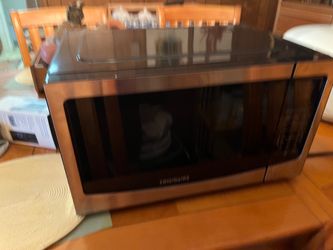 20x14 Countertop Frigidaire Microwave