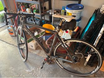 TREK road bike