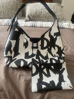 DKNY