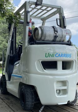 Unicarrier Forklift 