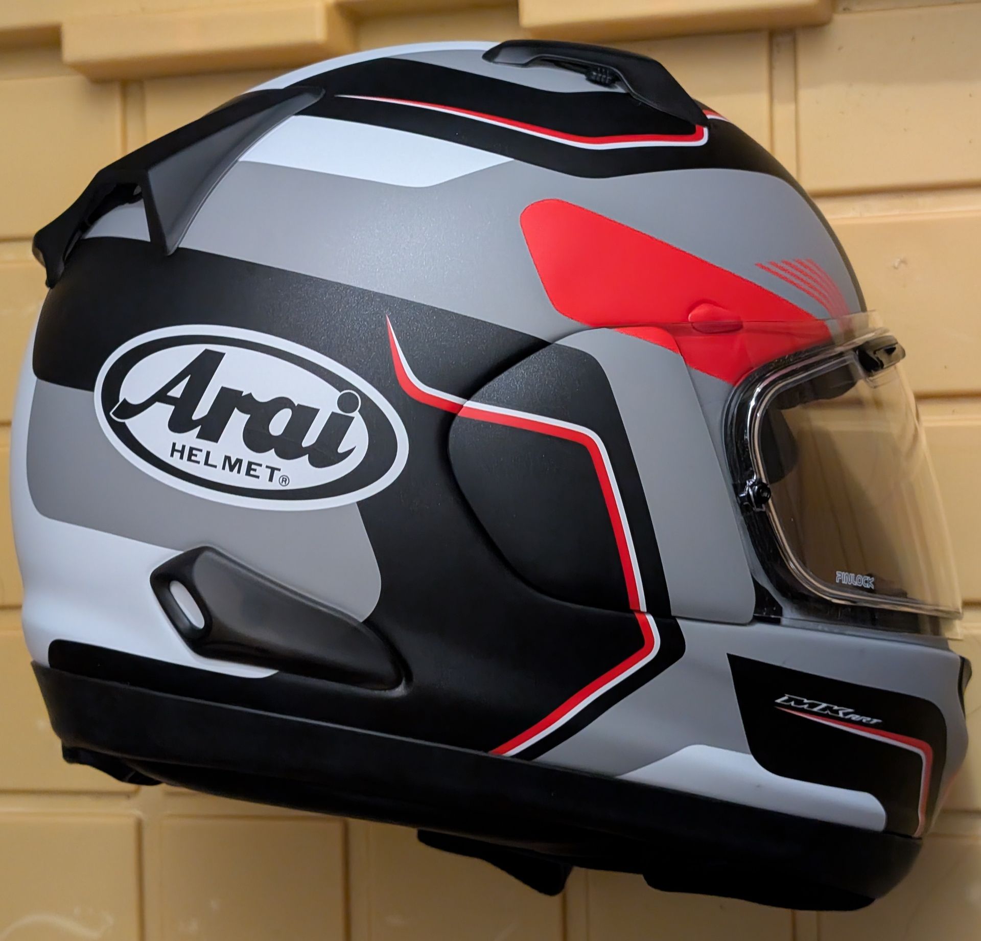 Arai Signet-X Sense motorcycle helmet