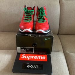 Lebron 👑👑👑 8 V/2 Christmas Size 10.5 $210 OBO
