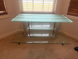 glass ( heavy ) tv stand