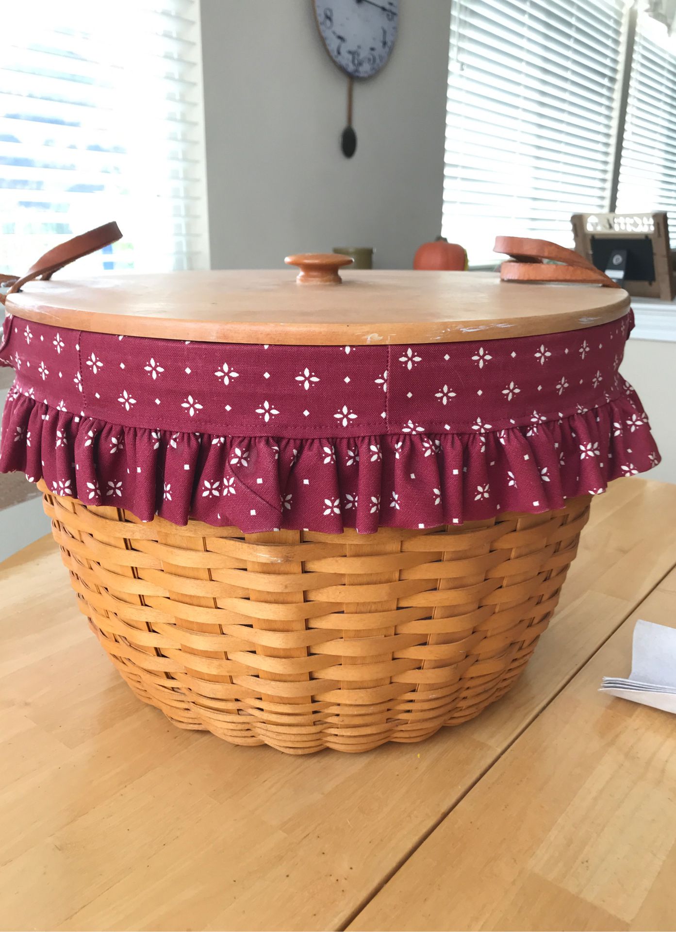 17” Longaberger basket with lid