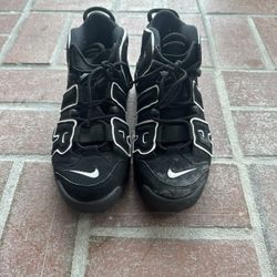 Size 7.5M Black White Nike Air