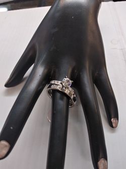 Stainless steel ladies wedding Ring set