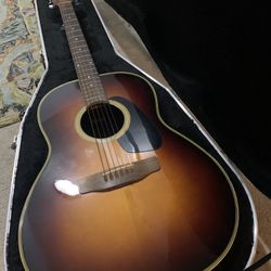 Kaman Applause AA-31 Acoustic Guitar W/ Nice Hard Case 