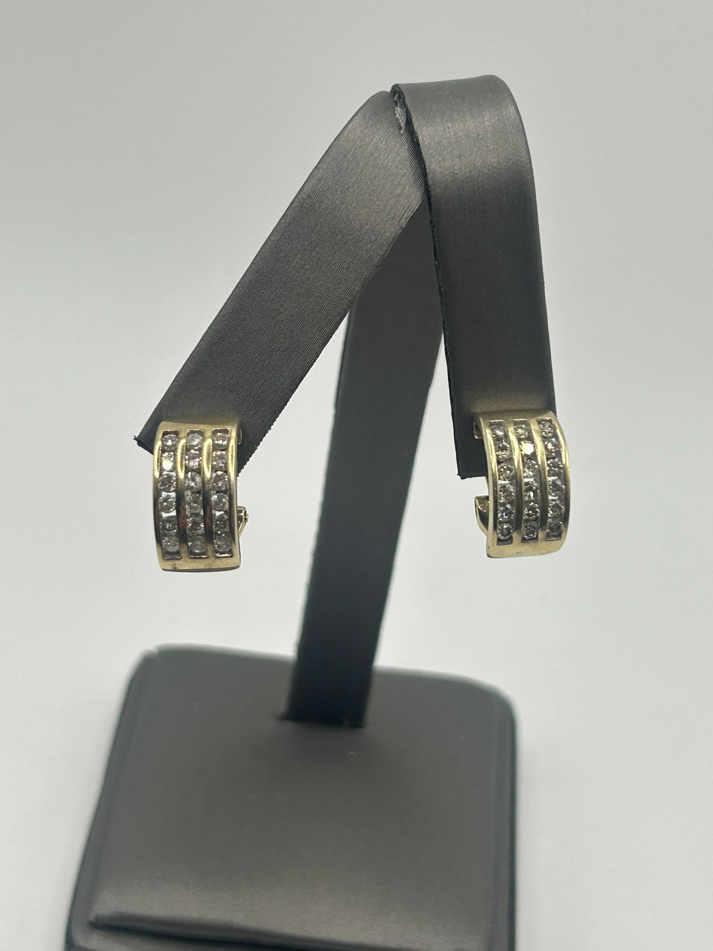 10k Gold And Diamonds Mini Hoops