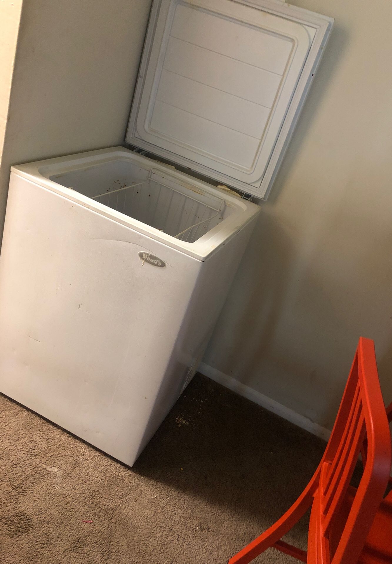 Deep freezer small size fits anywhere and hold lots of food