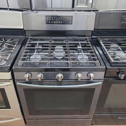Samsung Black Stainless Gas Stove