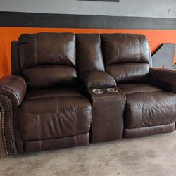 Reclyner Couch