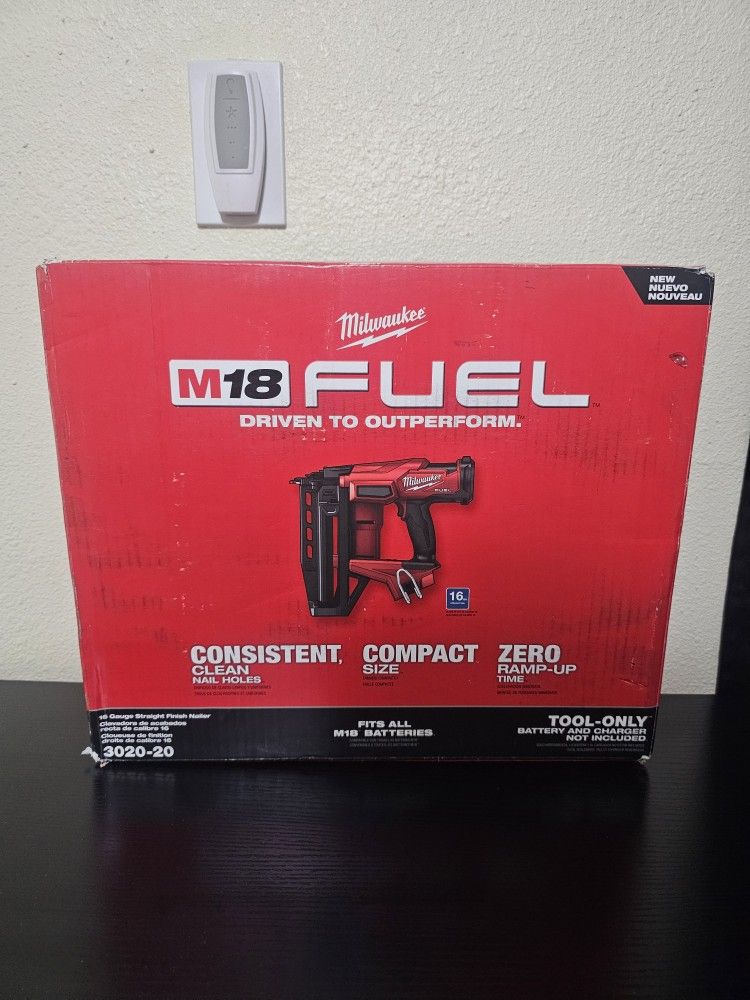 MILWAUKEE M18 FUEL STRAIGHT FINISH NAILER GUN 16GA