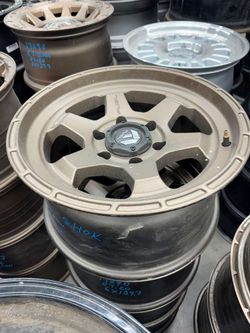 17x9 6x139.7 Full wheels and tires 