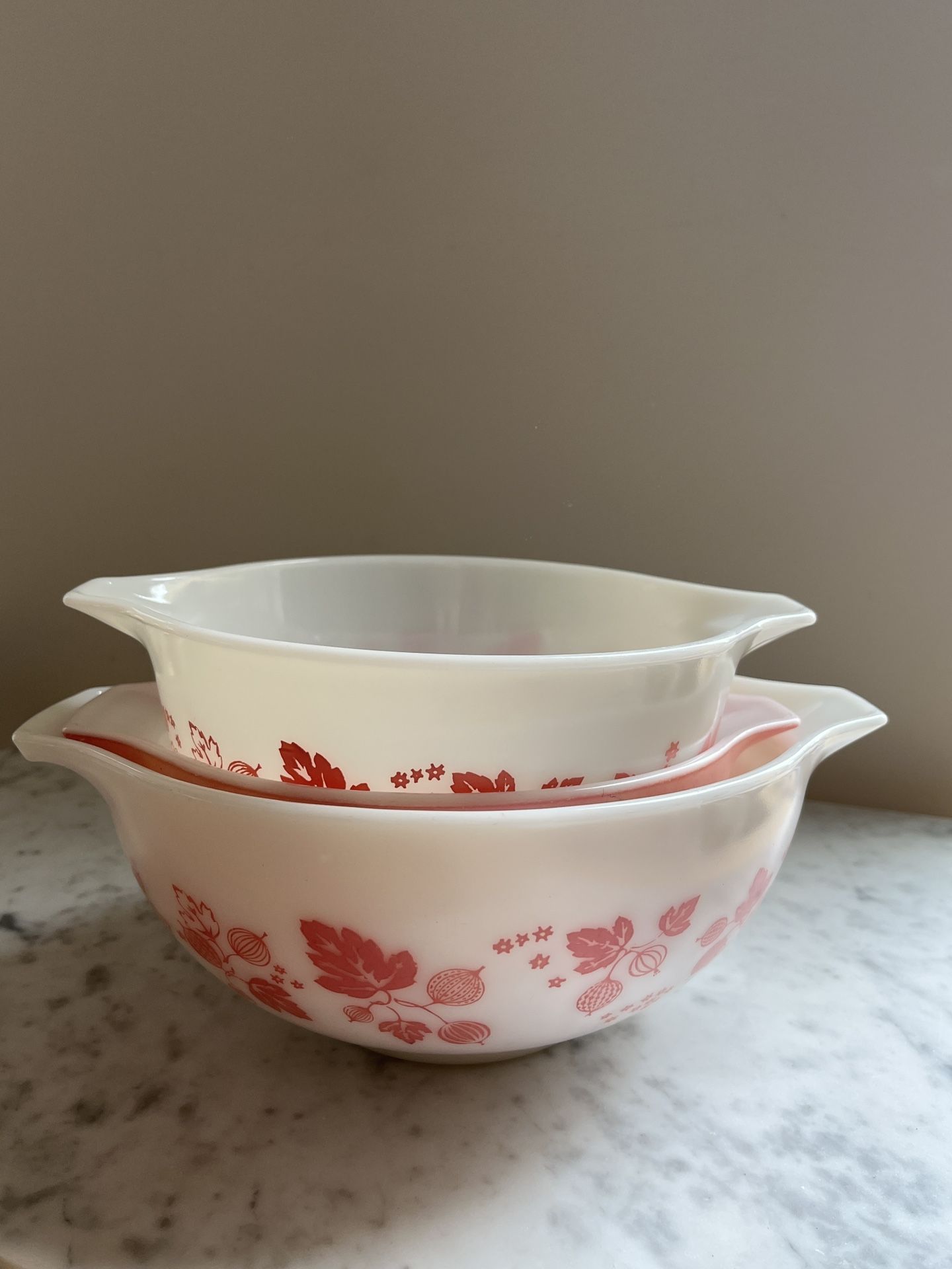 Vintage Pyrex Pink Gooseberry Cinderella Mixing Bowls  Set of 3 