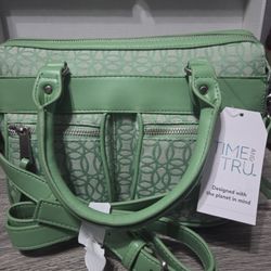 Time and Tru Handbag with removable shoulder strap
