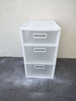 3-Drawer Plastic Storage Tower