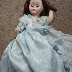 Beautiful Doll Collection 