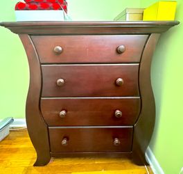 Oxford Four Drawer Dresser