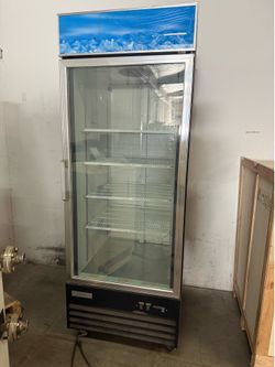 QBD Q-GF23-1D-HC Single Glass Door Freezer