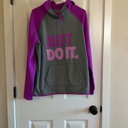 Nike Sweatshirt