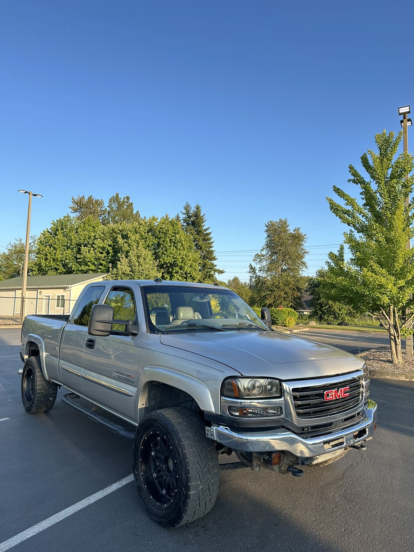2005 GMC Sierra 2500hd