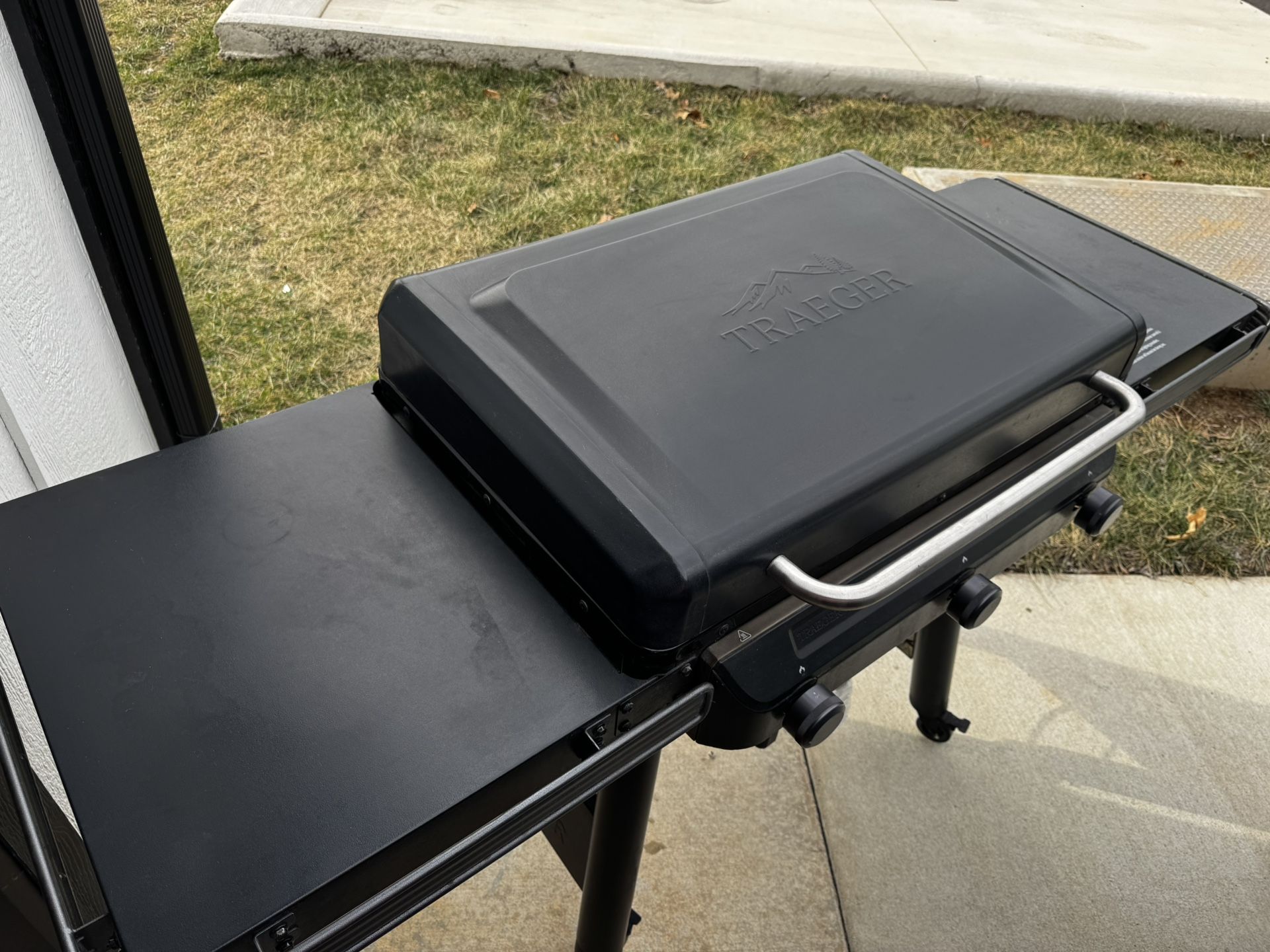 Traeger Flat Rock