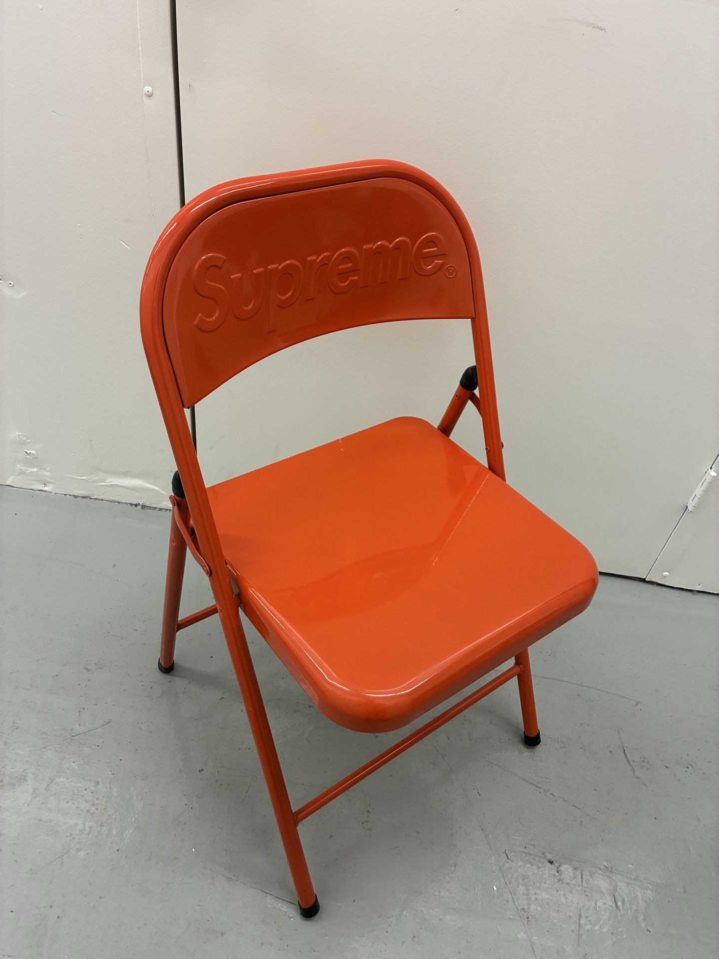 Supreme metal chair
