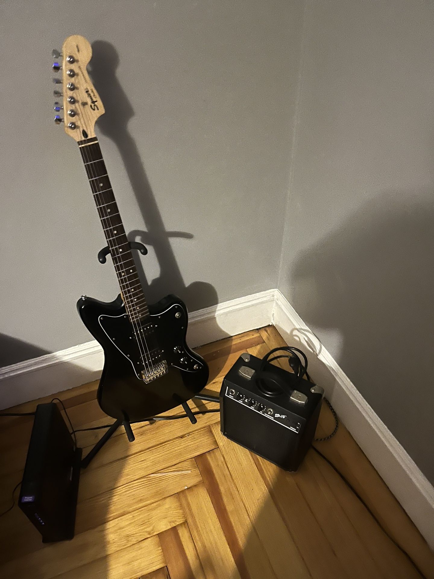 Squire, electric guitar, Jazzmaster