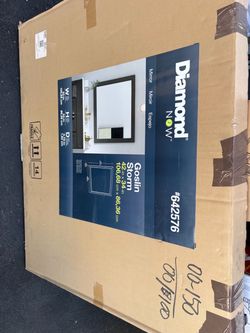 Diamond Now Goslin Storm 42x34 Bathroom Mirror