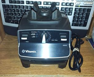 Vitamix 6300 VM0102B Blender Motor Base Only