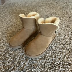 UGG Boots Size 8