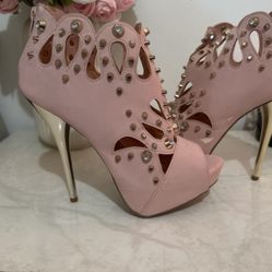 Pink Heels 