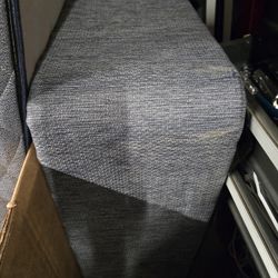 Twin Bed BOX spring ONLY. GOOD CONDITION 