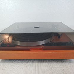 Vintage Made in England Garrard DD75 Direct Drive Turntable 1976