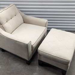 Cindy Crawford Home Chair & Ottoman - Super Comfy - Can Deliver 