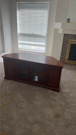 Tv vanity