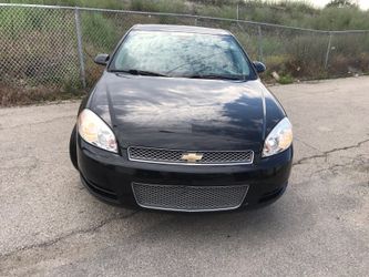 Vendo chevy Impala 2013