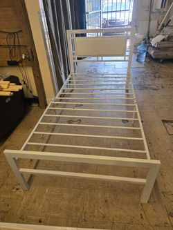 DISPLAY TWIN METAL FRAME