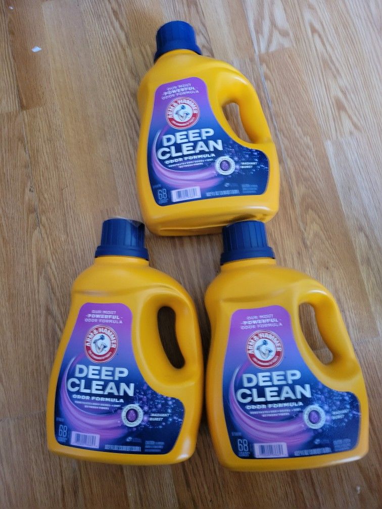 3 ARM & HAMMER Deep Clean Odor Formula 68 Loads/102 Fl Oz Bottles For $22/$22 Por Los 3