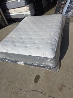 COLCHON QUEEN  SLEEP MEDIUM