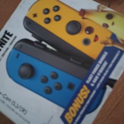 Nintendo Switch Controllers Fortnite