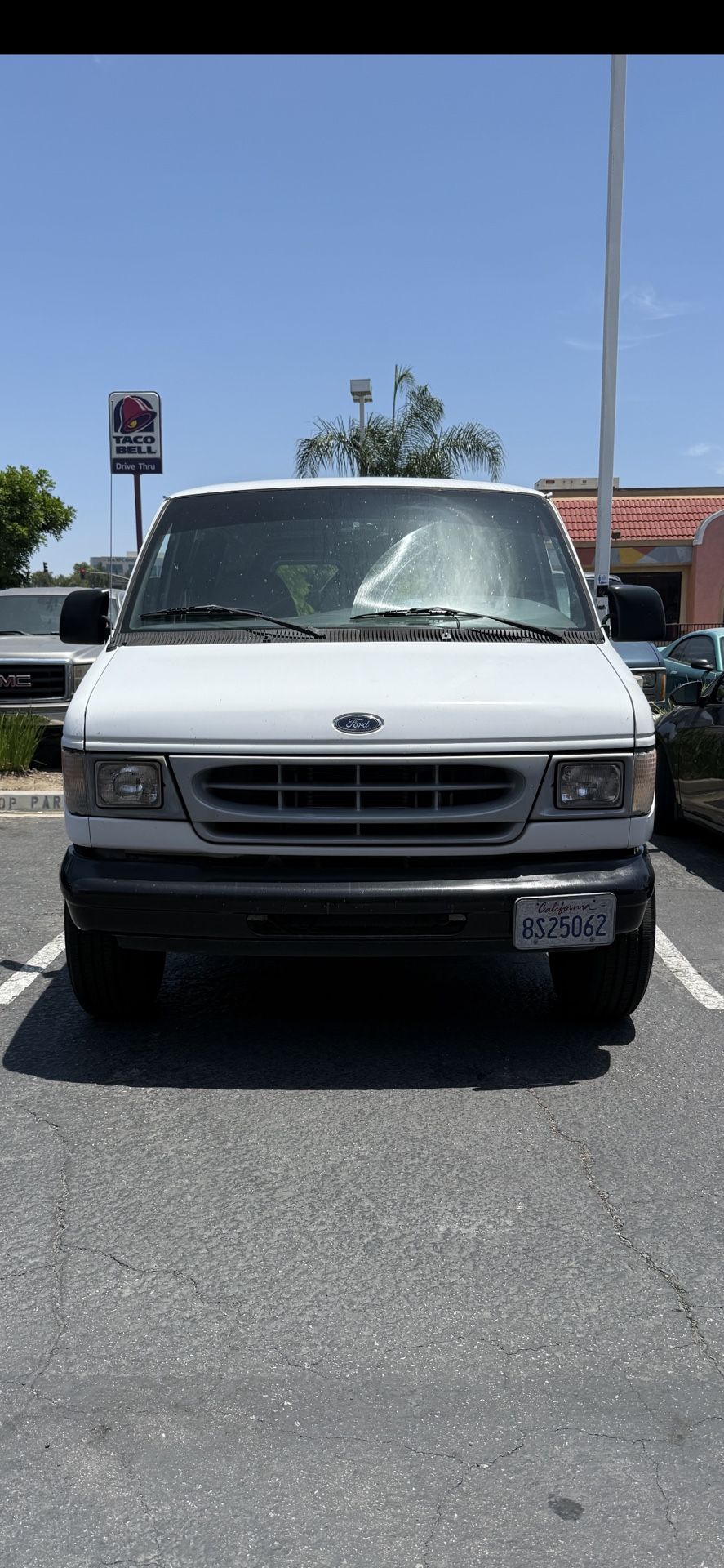 1999 Ford E-250