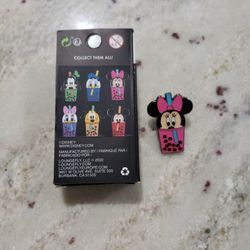 Minnie Mouse Boba Loungefly Pin