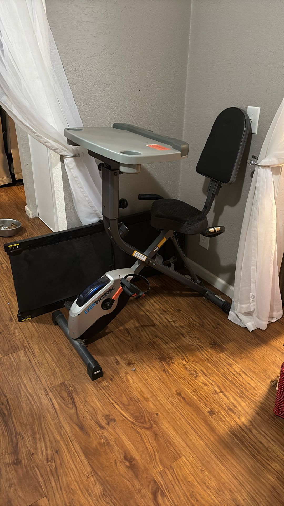 Foldable Stationary Exercise Bike With Desk