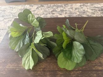 2 Large bunches of fake little fig