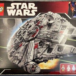 LEGO Star Wars Ultimate Collector's Millennium Falcon (10179) (FIRST EDITION)