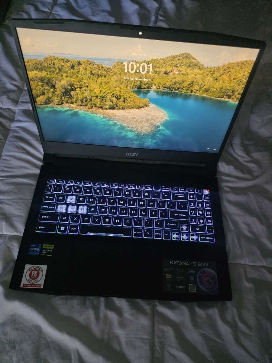 MSI Katana 15 B12VEK | RTX 4050 Laptop | 144Hz | Intel i7 12th Gen | 32GB RAM | 1TB SSD | - Perfect Condition