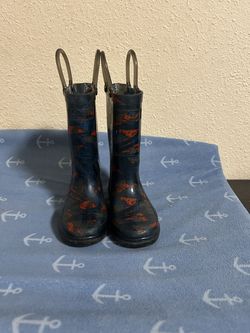Toddler Rainboots size 7