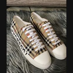 Burberry Mens Shoes Size 8/8.5